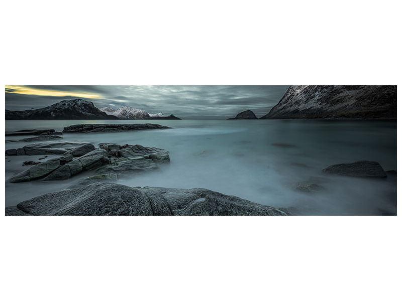 panoramic-canvas-print-a-look-from-the-past-or-from-the-future
