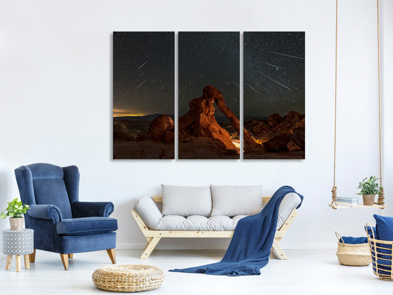 3-piece-canvas-print-geminid-meteor-shower-above-the-elephant-rock